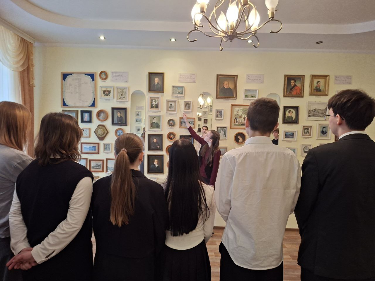 photo 5462912283135643685 y