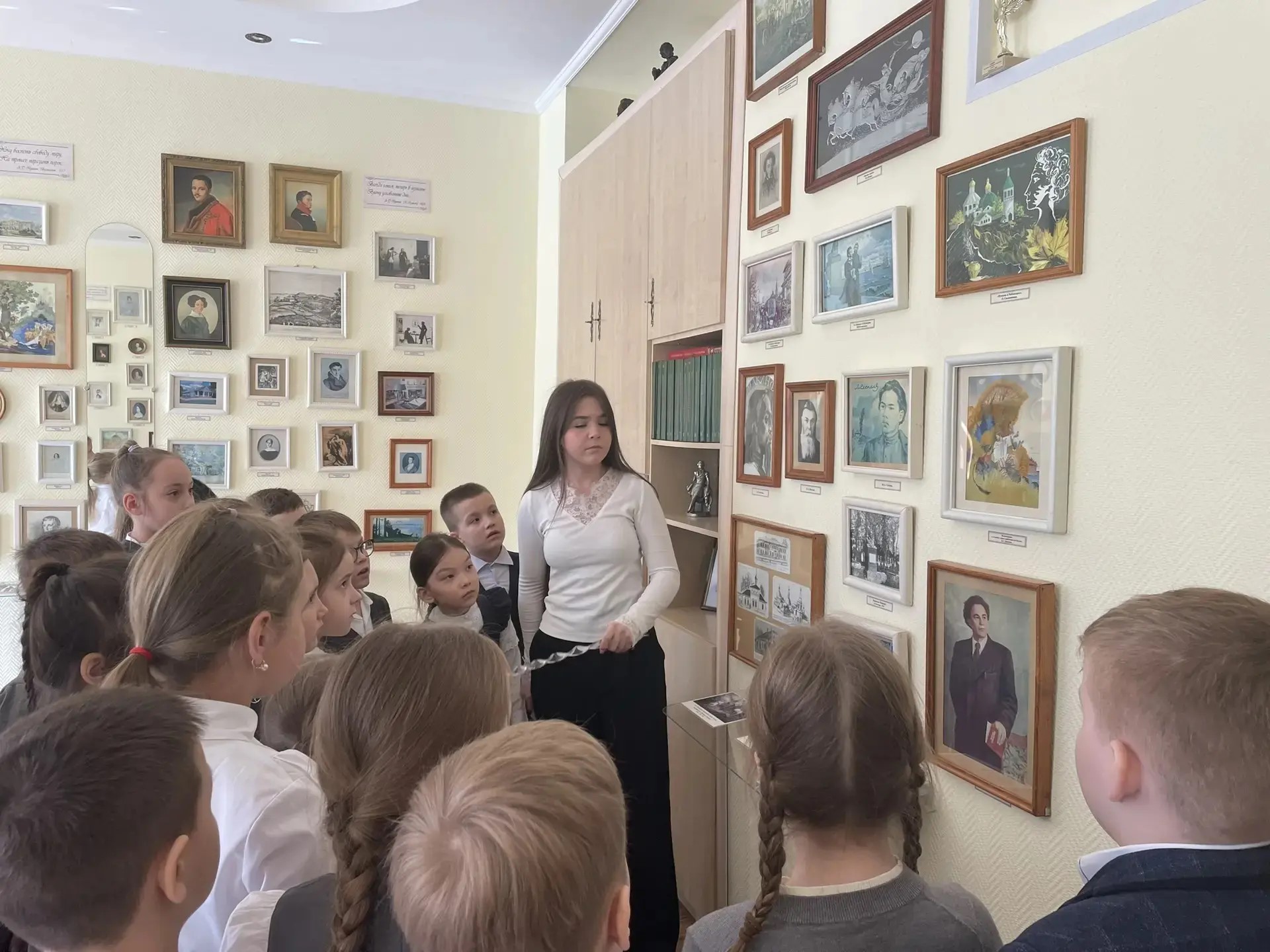 3f03c9f6 cb25 46b0 9c1f c159d99d67a7