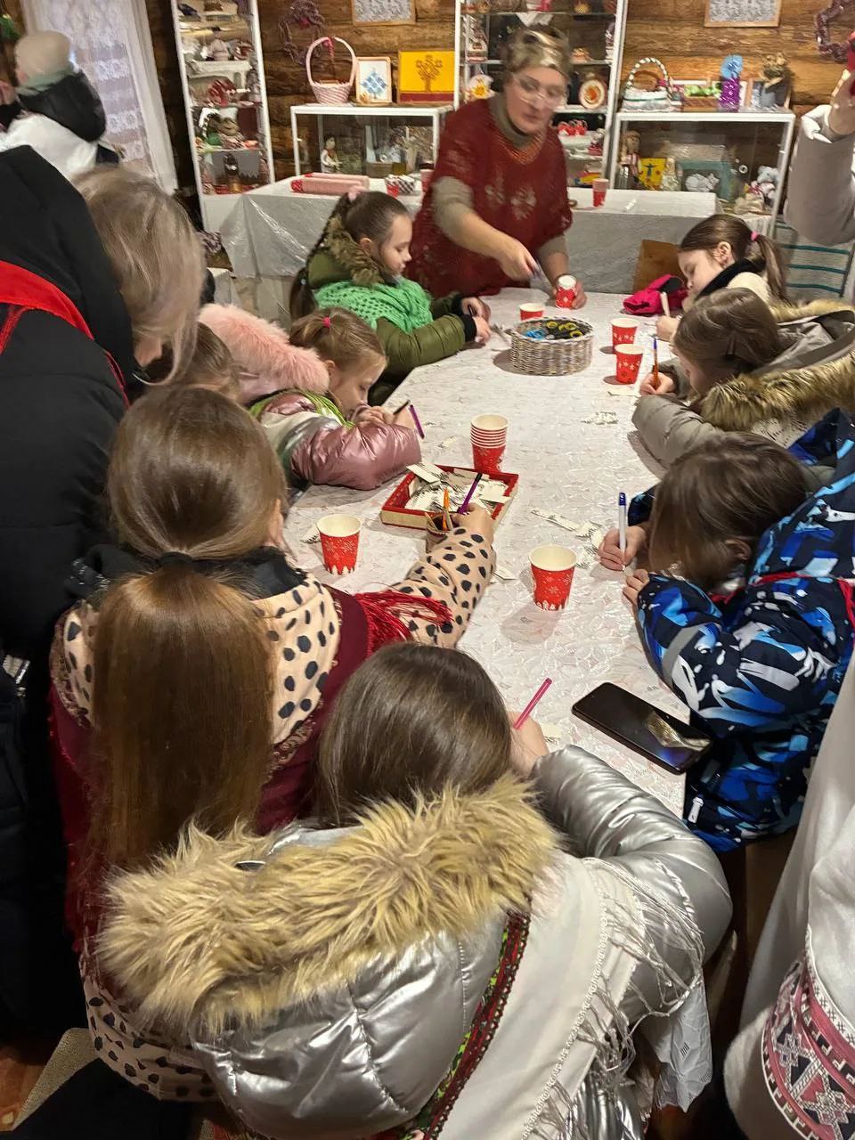 photo 5402463886914554919 y