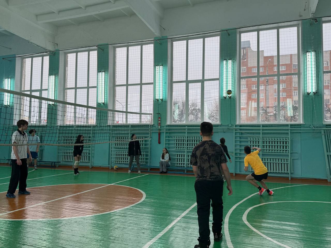 photo 5404397305097556217 y