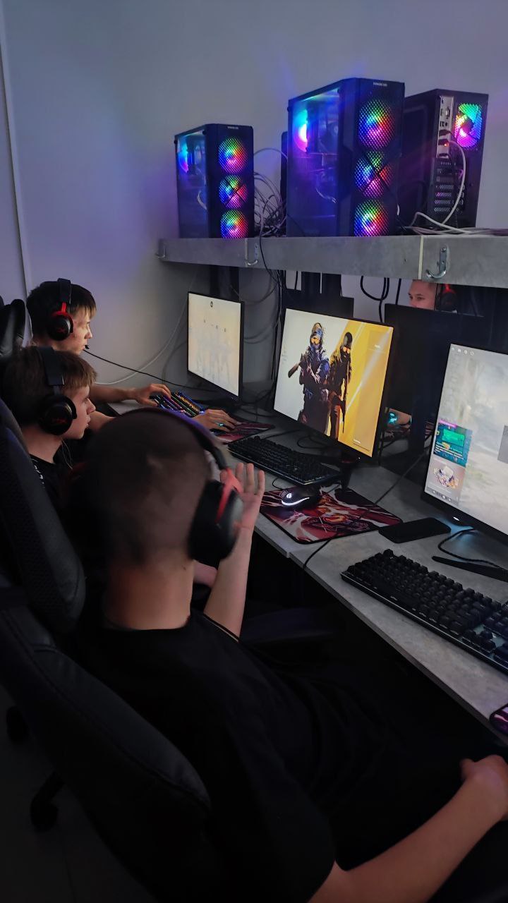 photo 5190549856928791130 y