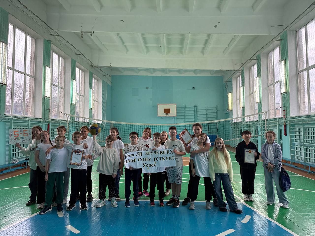 photo 5192674199293002611 y