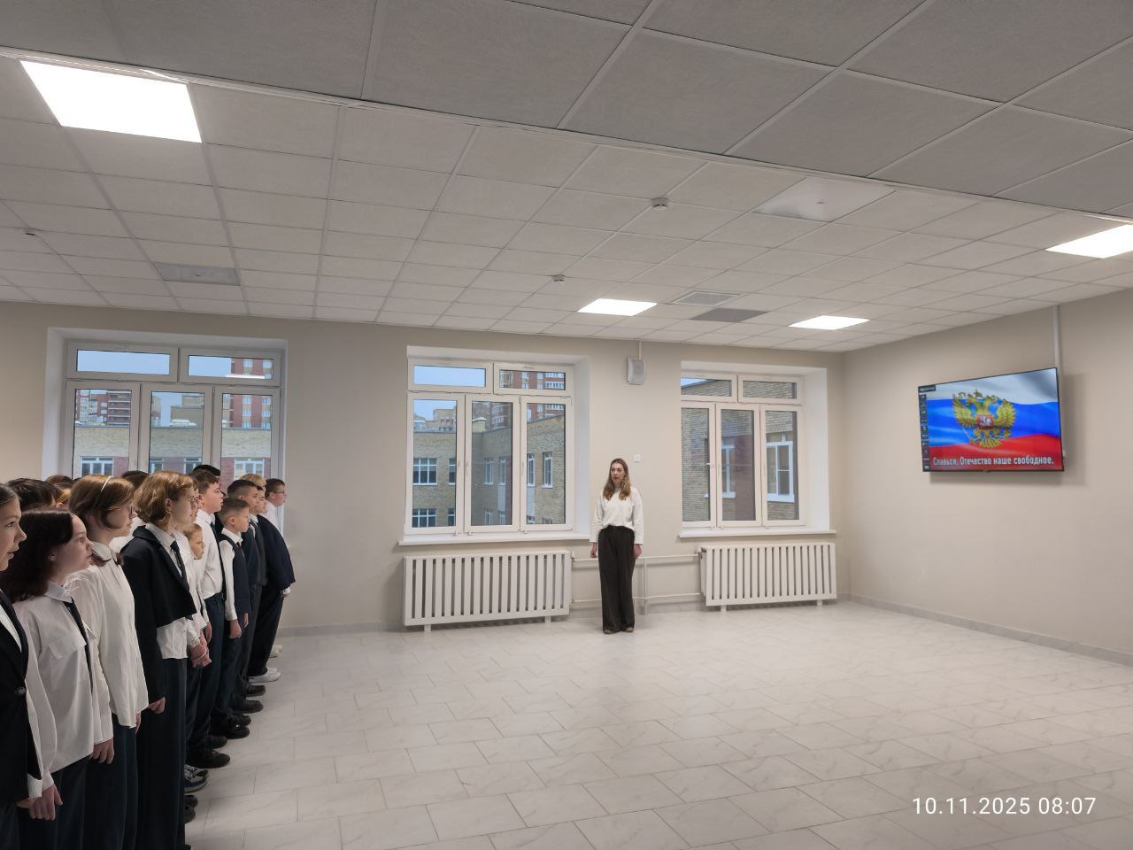 photo 5229103308742528980 y